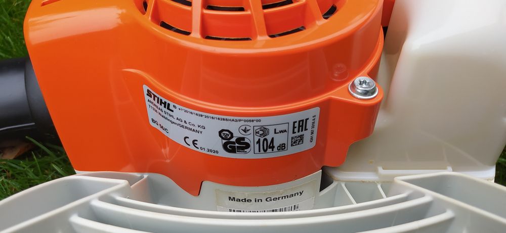 Suflantà frunze Stihl BG 56