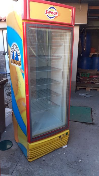 Хладилни витрини