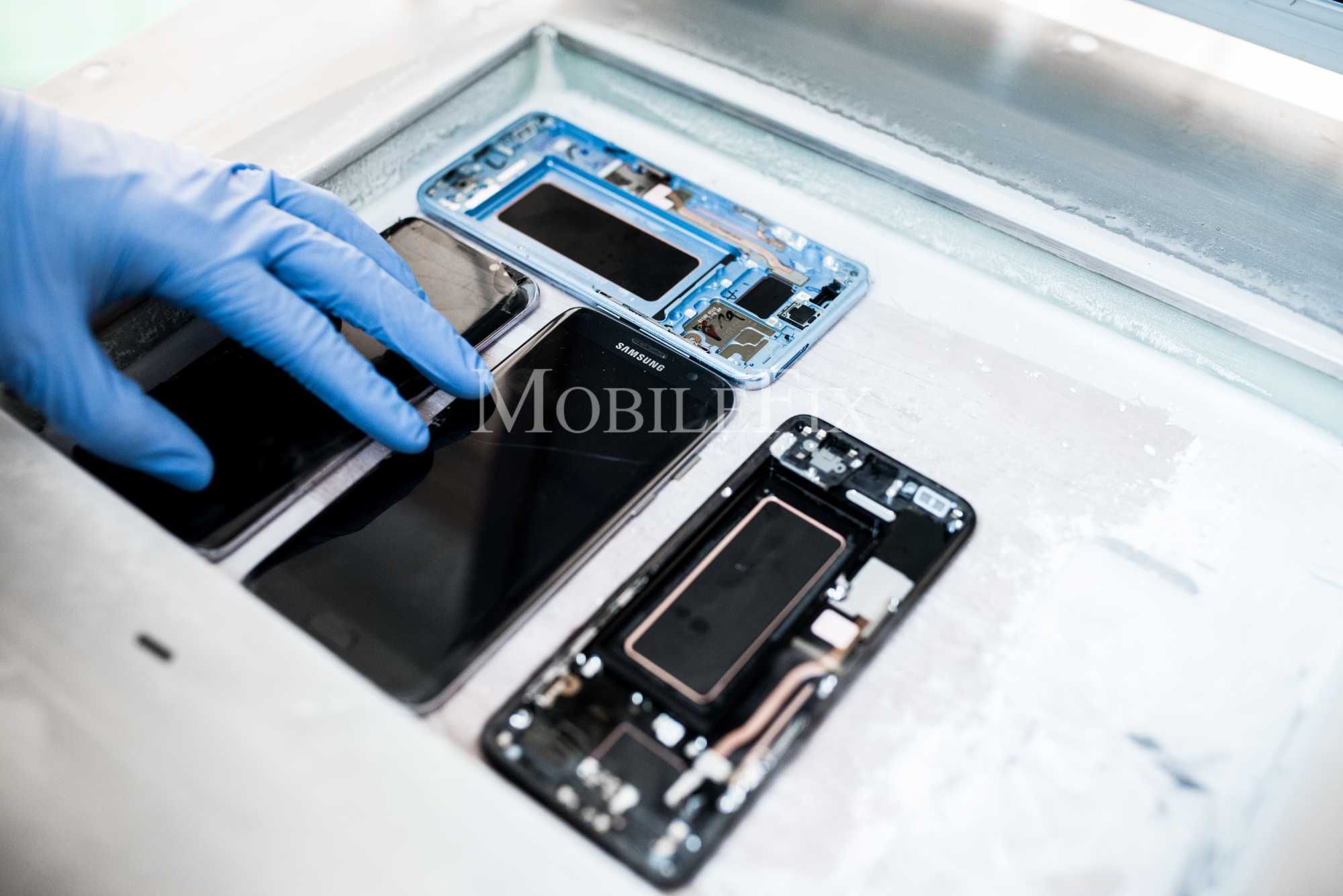 Reparatii Telefoane Service GSM - MobileFix iPhone Samsung Huawei