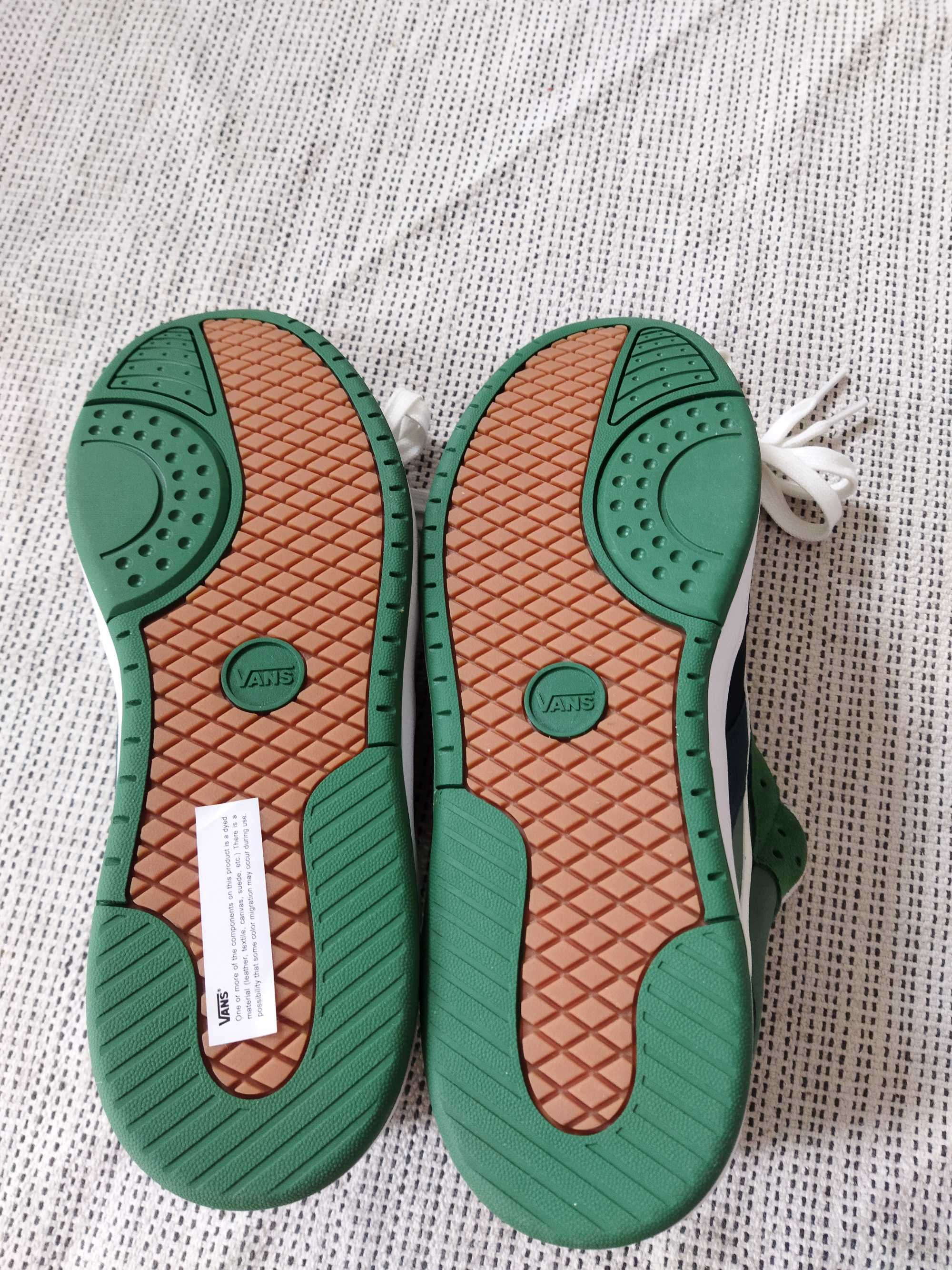 Маратонки VANS  47 номер