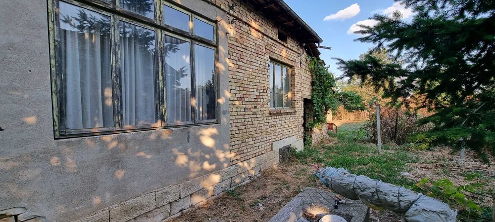 Продава се Промишлена сграда в с. Ломци, Област Търговище - 75 кв.м за 1700 €/кв.м - Снимка #8