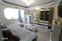 Vând apartament 2 camere în Hunedoara, zona Penny-str.Pinilor, et.1