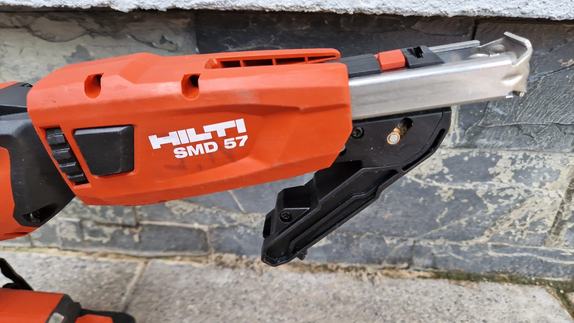 Hilti autofiletanta pentru rigips