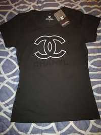Нова дамска черна тениска Chanel размер L
Без коментар на цената 
.