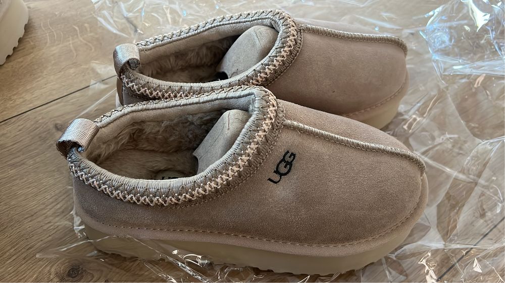 Ugg 100% wool marime 39