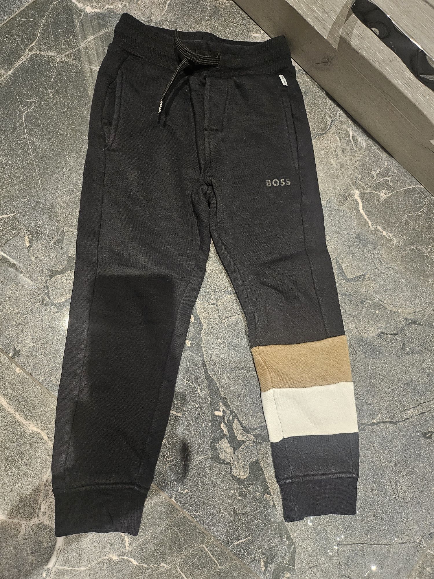 Детски дрехи Boss , Kenzo 4 години момче зимни