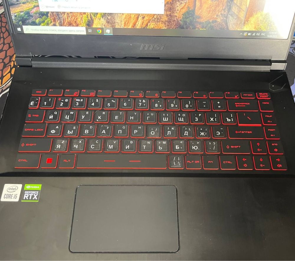 Продам Ноутбук MSI GF63 в отличном состоянии