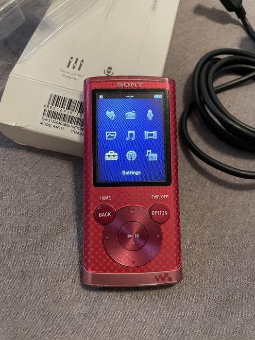 MP3 Player Audio SONY Walkman NWZ-E453 Rosu + Casti InEar Huawei Noi