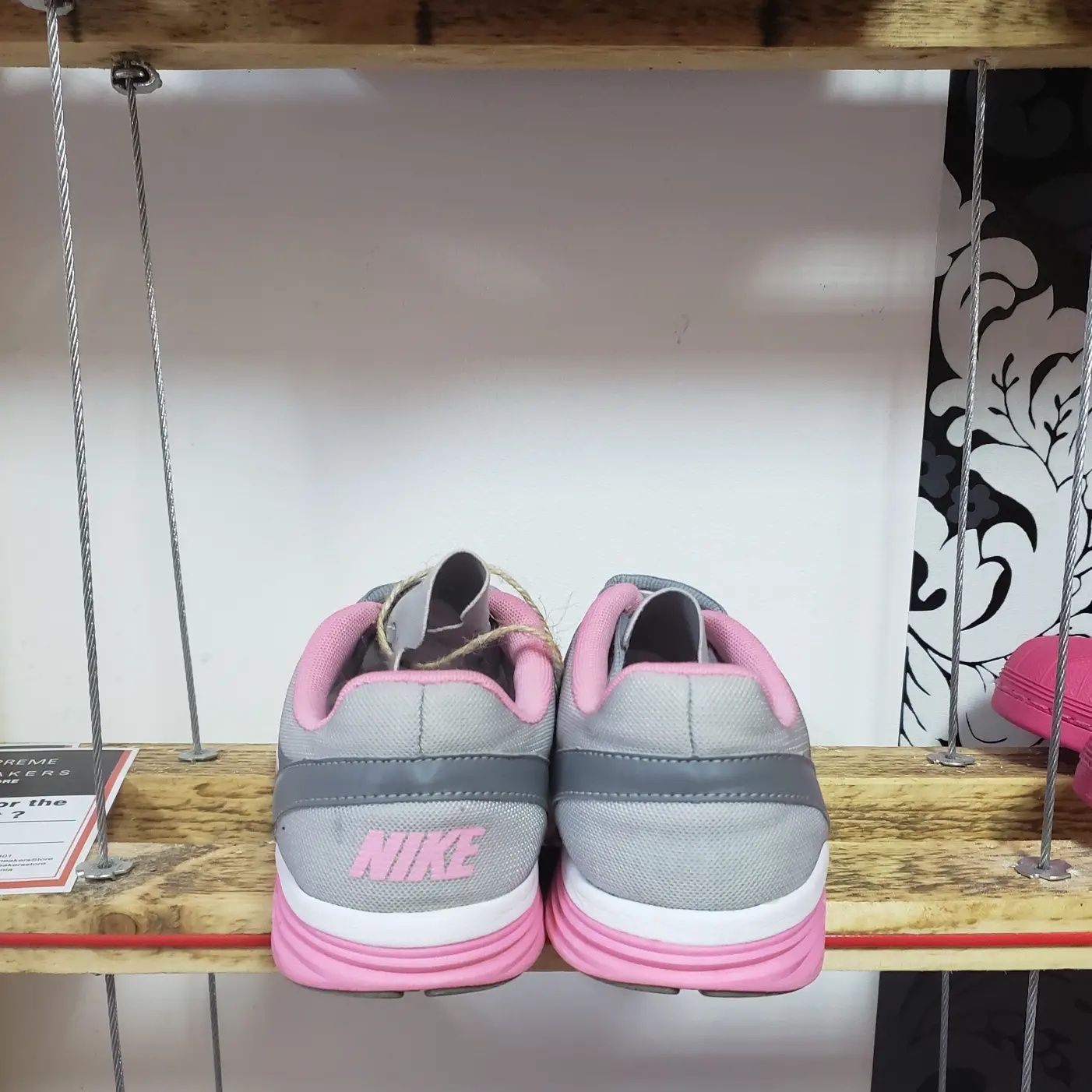 Adidas, Nike Dual Fusion Pink