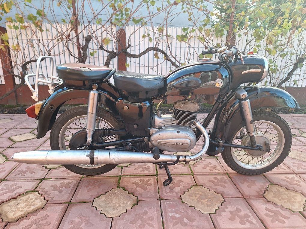 Motocicleta mz 250