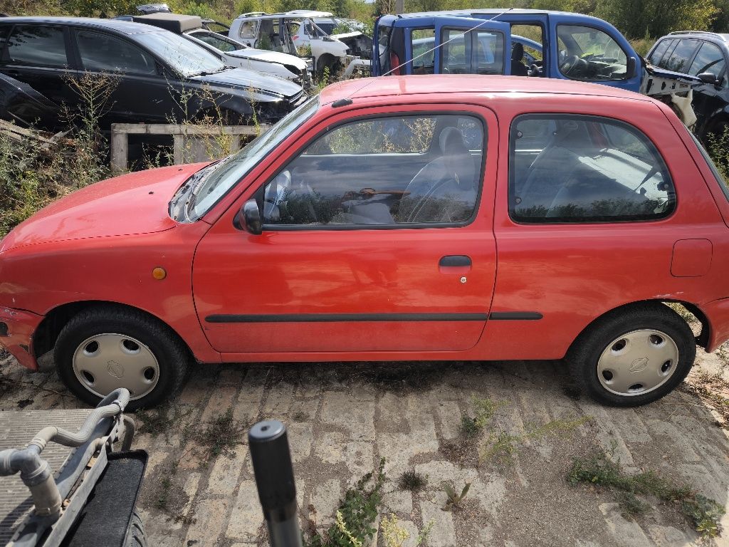Нисан Микра На части бензин Автомат
