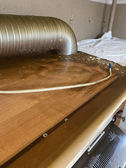 Клининг помощь в каждом доме. Чистюля поможет вам в уборке