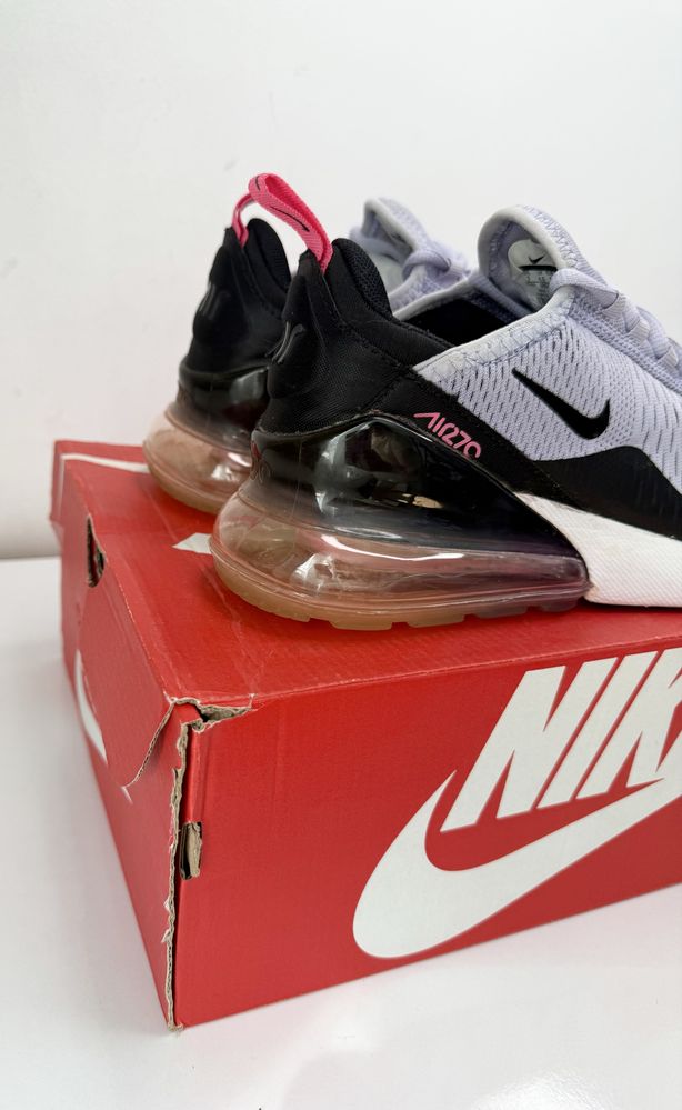 Nike Air Max 270 (38) Дамски Маратонки