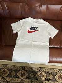 tricou nike alb