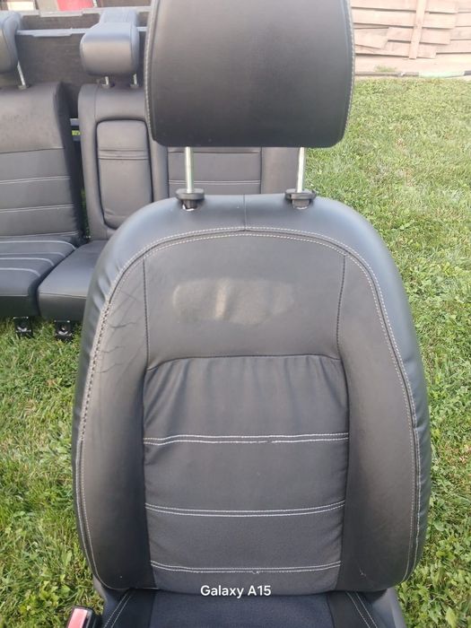 Interior piele perforata alcantara scaune ford focus 2 facelift 2009