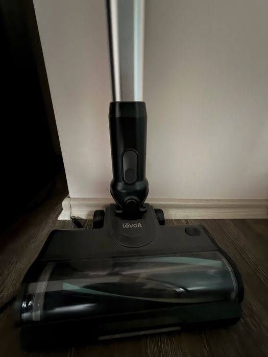 ПРОМО!! Вертикална прахосмукачка Levoit LVAC-200