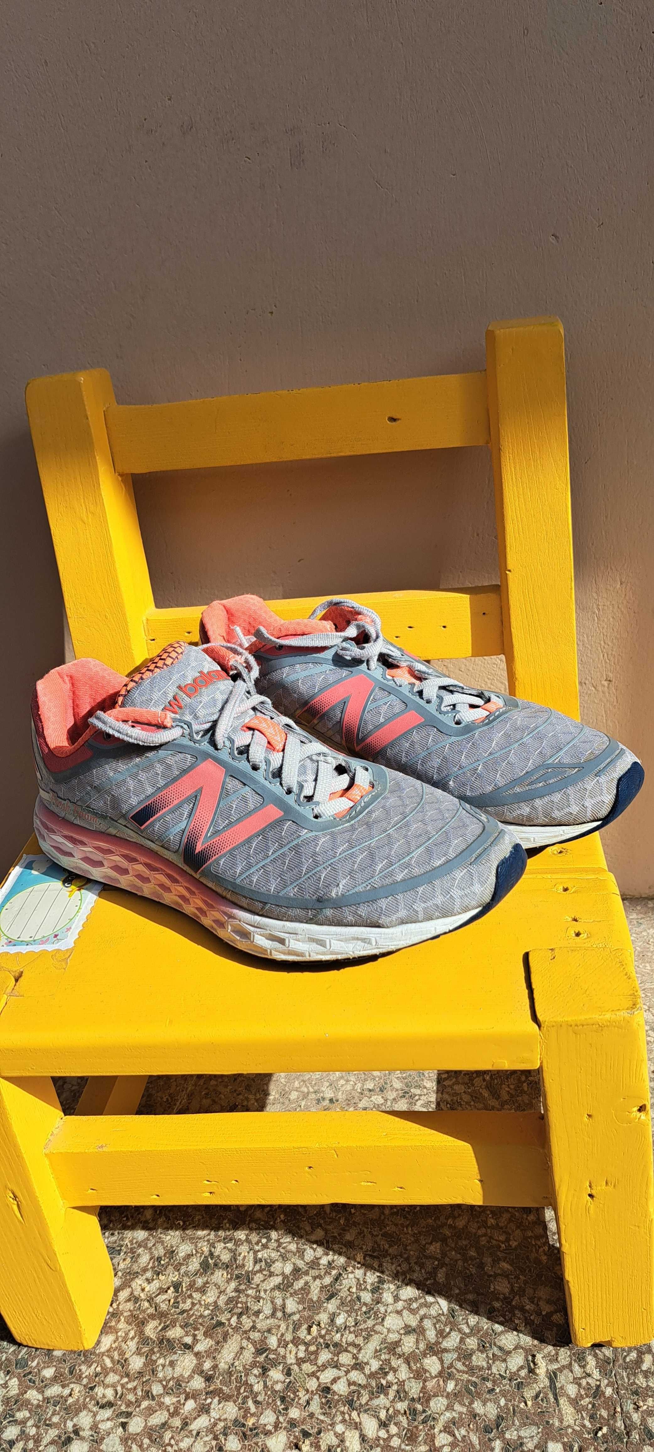 Маратонки New Balance, 37.5 номер