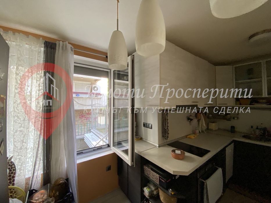 Продава се Тристаен апартамент в София, Лозенец - 76 кв.м за 3329 €/кв.м - Снимка #1