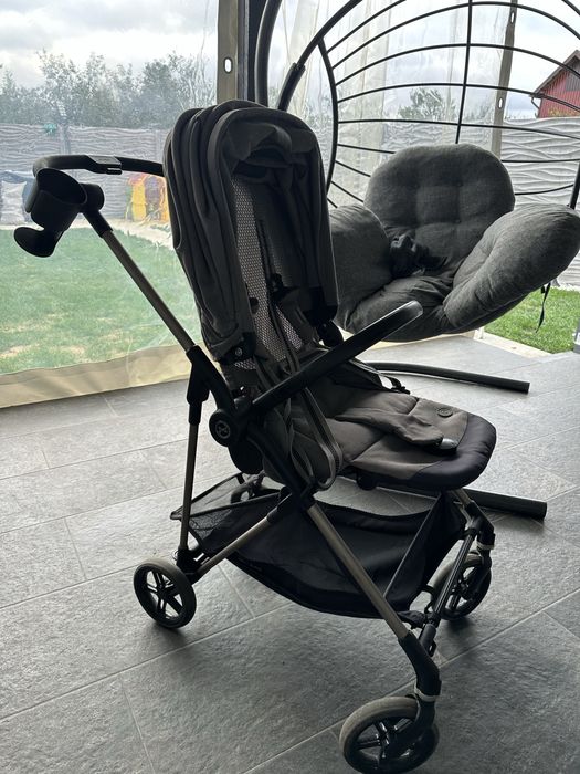 Cybex Melio Soho grey cu husa de ploaie si suport pahar