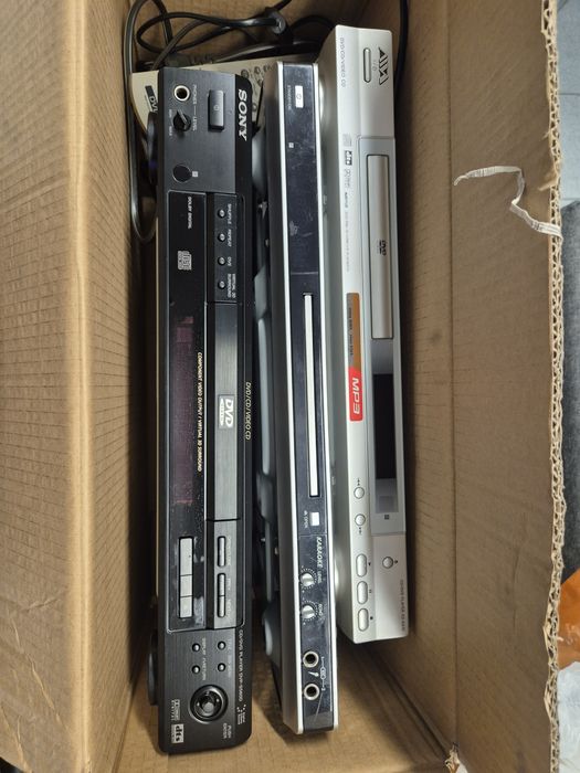 Продавам dvd 3 броя