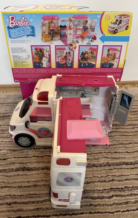 Jucarii / Lot / Colectie Barbie Mattel