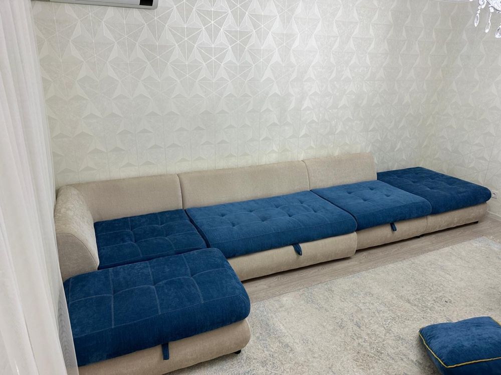 Продается мягкая мебель(диван) для гостиной