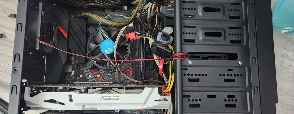 Unitate desktop gaming