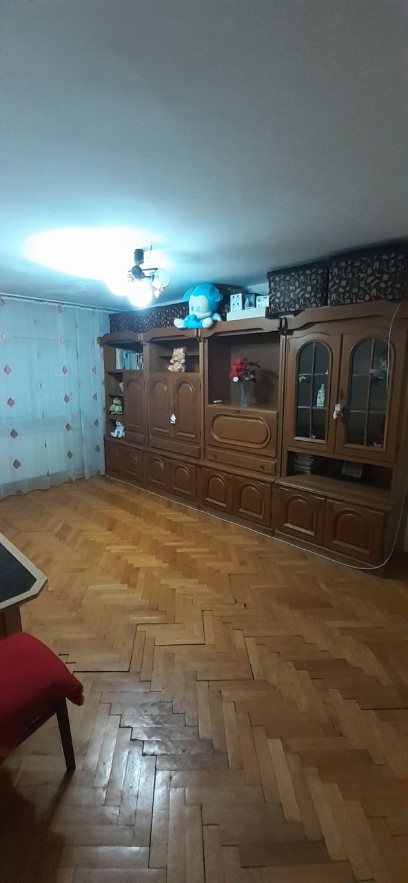Apartament cu doua camere decomandat în Râmnicu Vâlcea