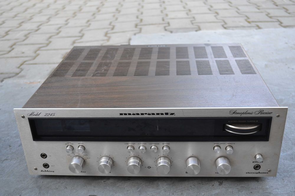 Ampificator Marantz model 2245