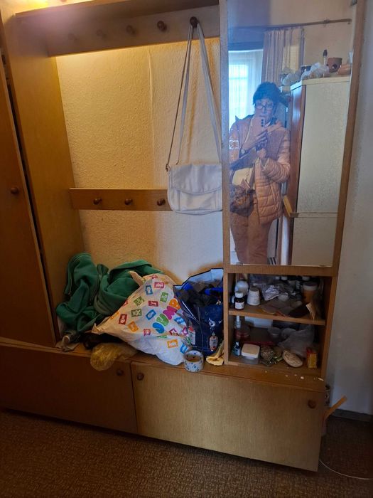 Подарявям портманто за коридор