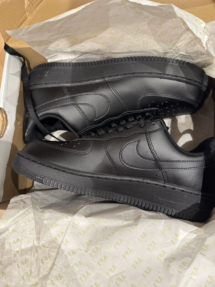 Nike Air Force 1 Black