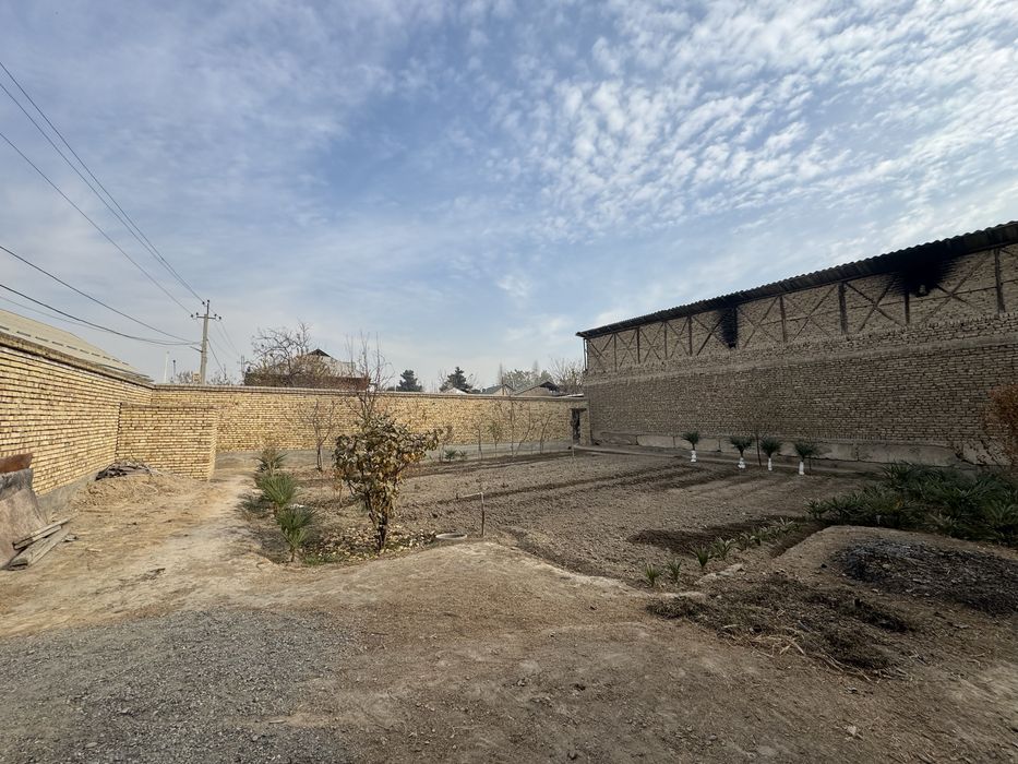 Андижонда зудлик блан ер уй ховли сотилади