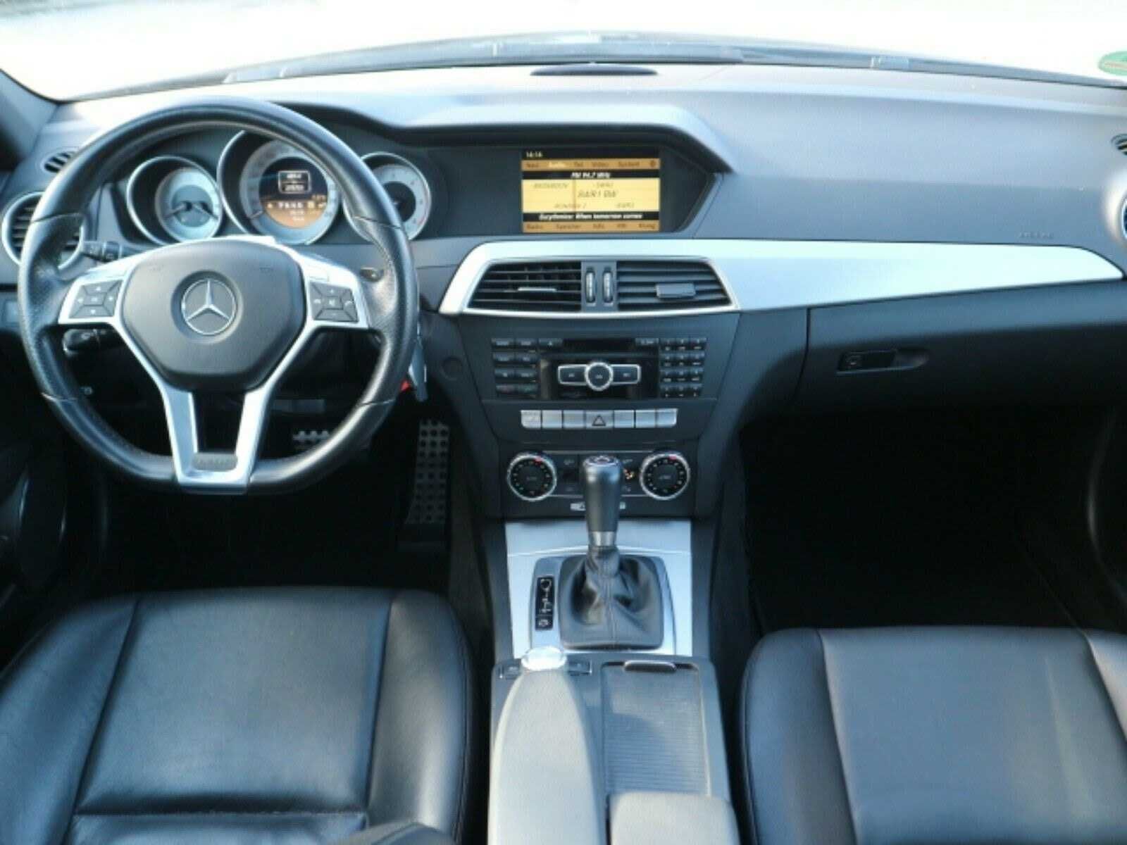 Мерцедес C 300 CDI 231 коня 4 maric AMG W204 На Части