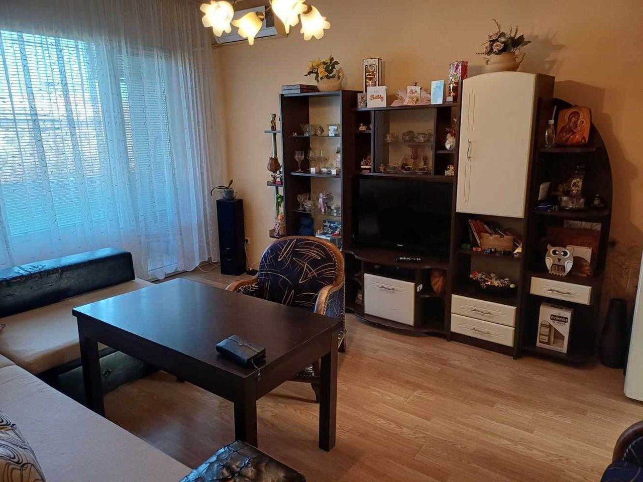 Продава се Двустаен апартамент в София, Борово - 64 кв.м за 2344 €/кв.м - Снимка #3