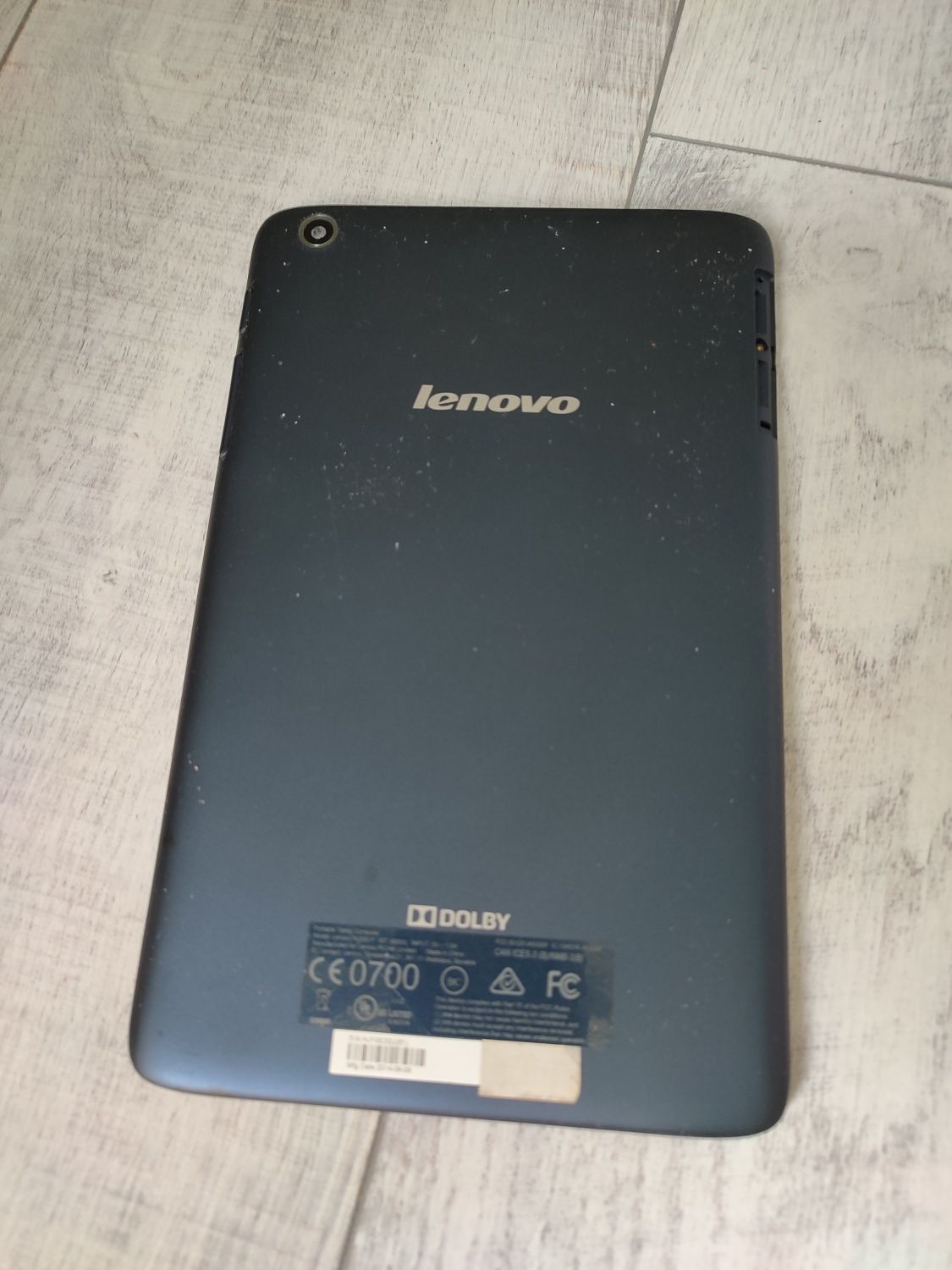 Lenovo A5500F таблет