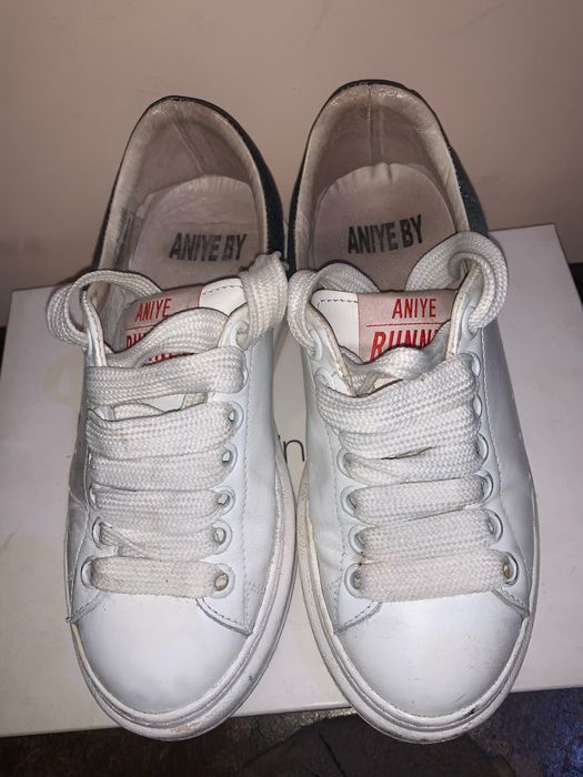 Бели сникърси Aniye by Runner