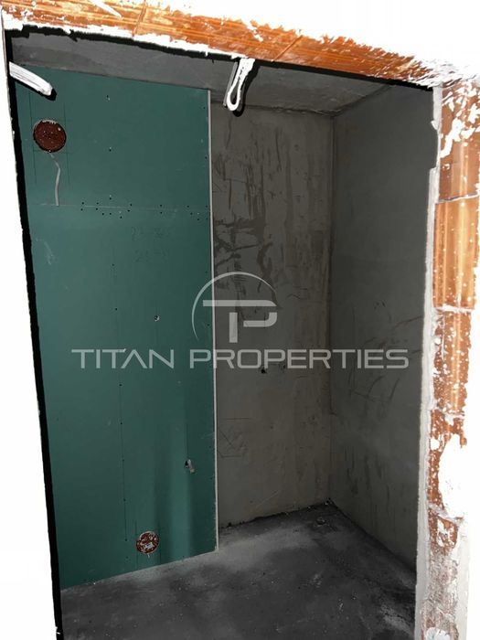 Продава се Тристаен апартамент в Пловдив, Кършияка - 105 кв.м за 1204 €/кв.м - Снимка #8