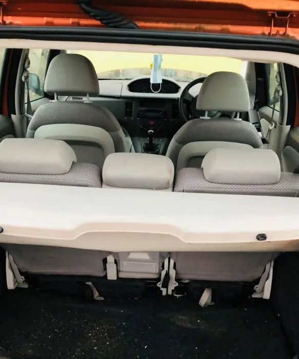 Dezmembrez dezmembrari Fiat Idea 1.4 benzina an 2005