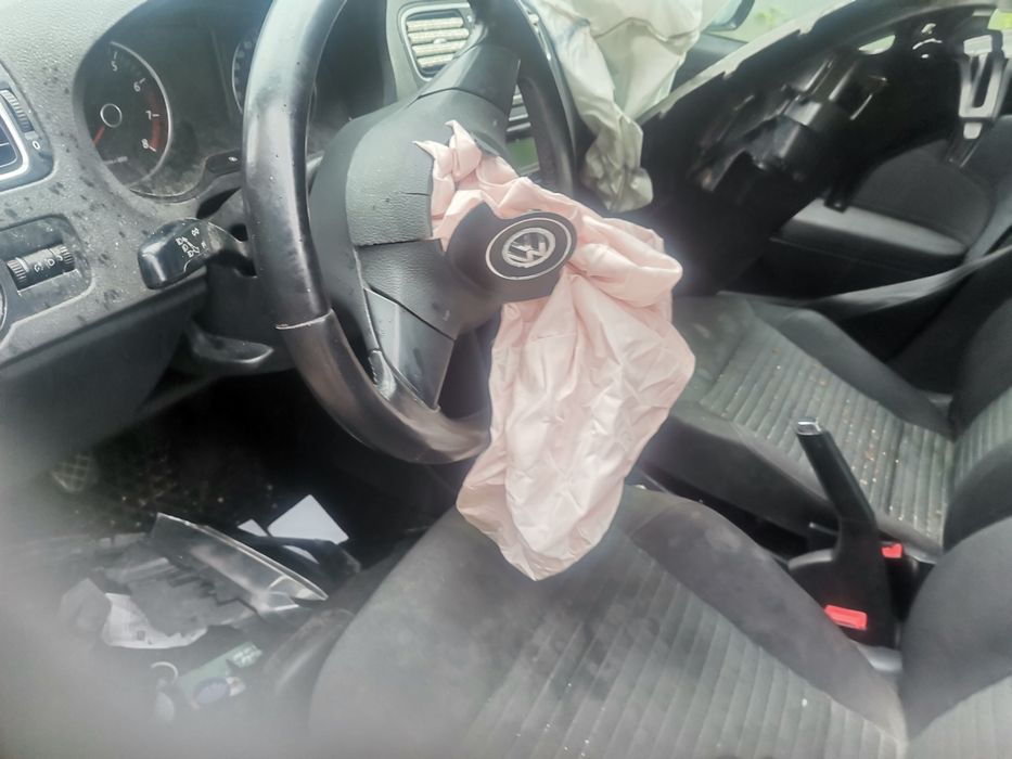 Vw polo 2010г 1.2 60кс 44kw CPG за части