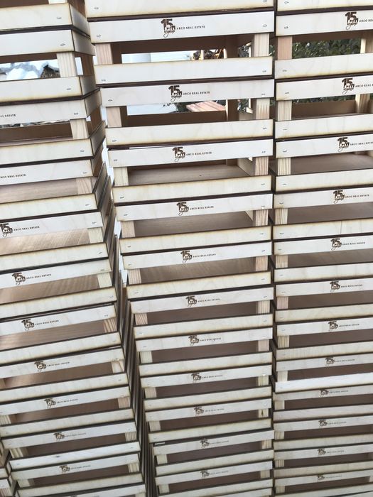 дървени касетки за корпоративни подаръци