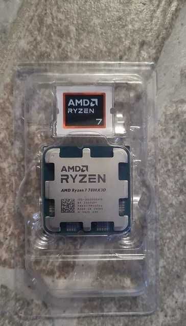 Kit Gaming GIGABYTE B650 EAGLE AX WIFI + AMD Ryzen 7 7800X3D