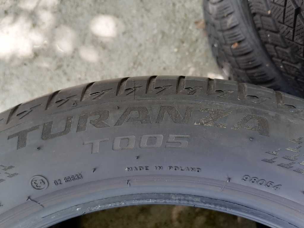 2 бр. Bridgestone 225/50R17 DOT 0422