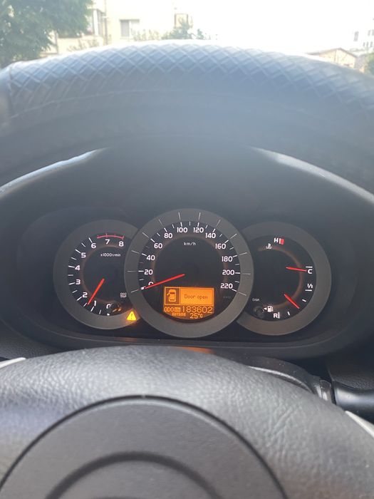 Vand toyota rav 4