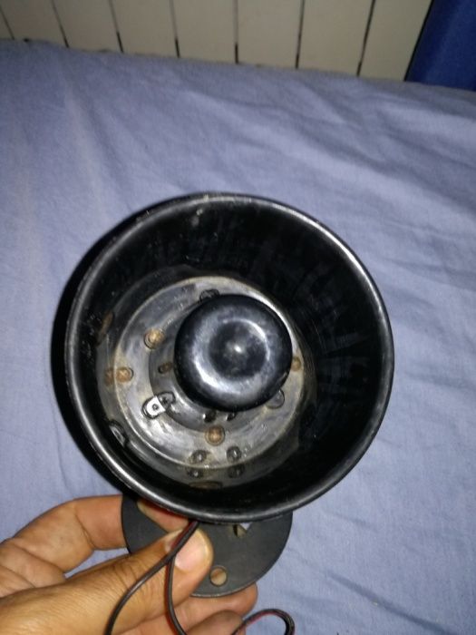 Alarmă auto sunet puternic