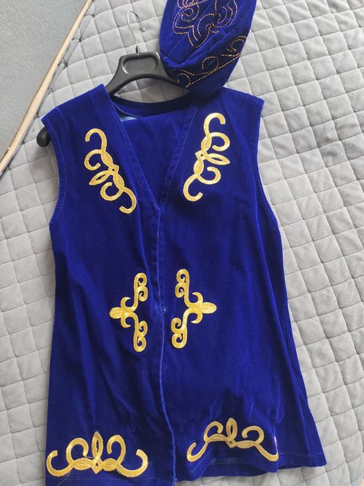 Костюмы детские новые