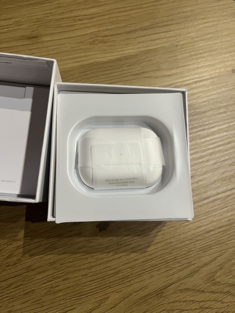 Слушалки Apple