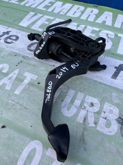 Pedală ambreiaj cu pompă ambreiaj Seat Toledo 1.6 Tdi 2014