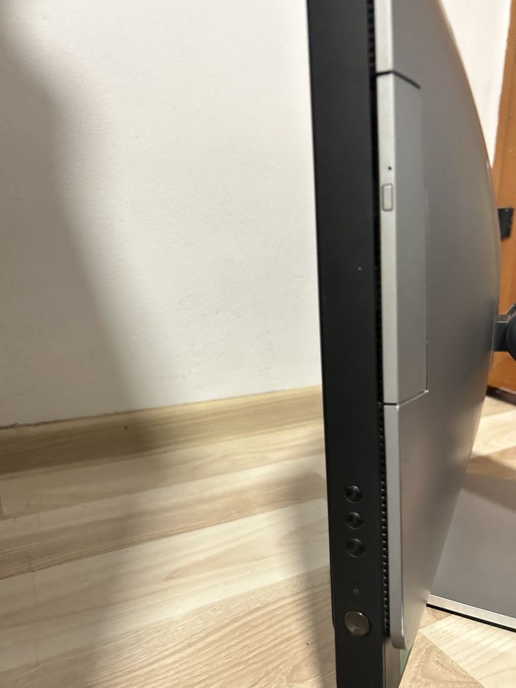 Dell TouchScreen All In One intel core i7 4770S / 8GB Ram DDR3 /