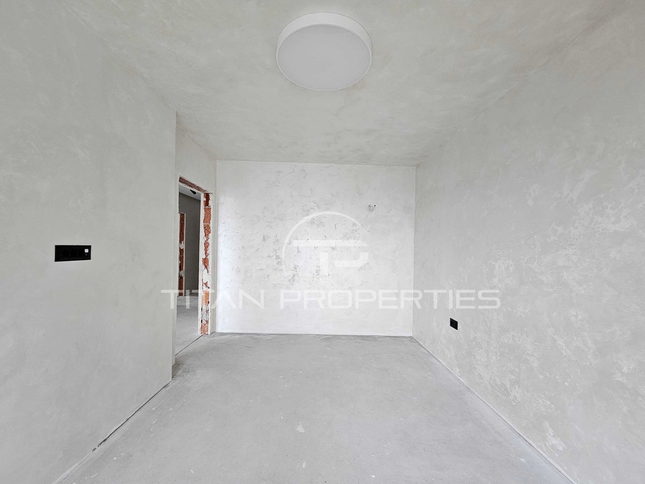 Продава се Тристаен апартамент в Пловдив, Христо Смирненски - 105 кв.м за 2000 €/кв.м - Снимка #7