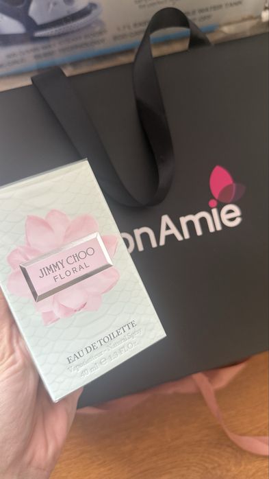 Продаю Jimmy Choo Floral